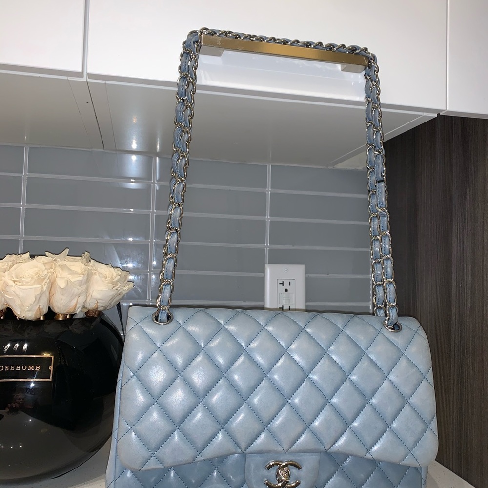 $8K CHANEL JUMBO CLASSIC - LAMBSKIN - POWDER BLUE - Picture 13 of 16